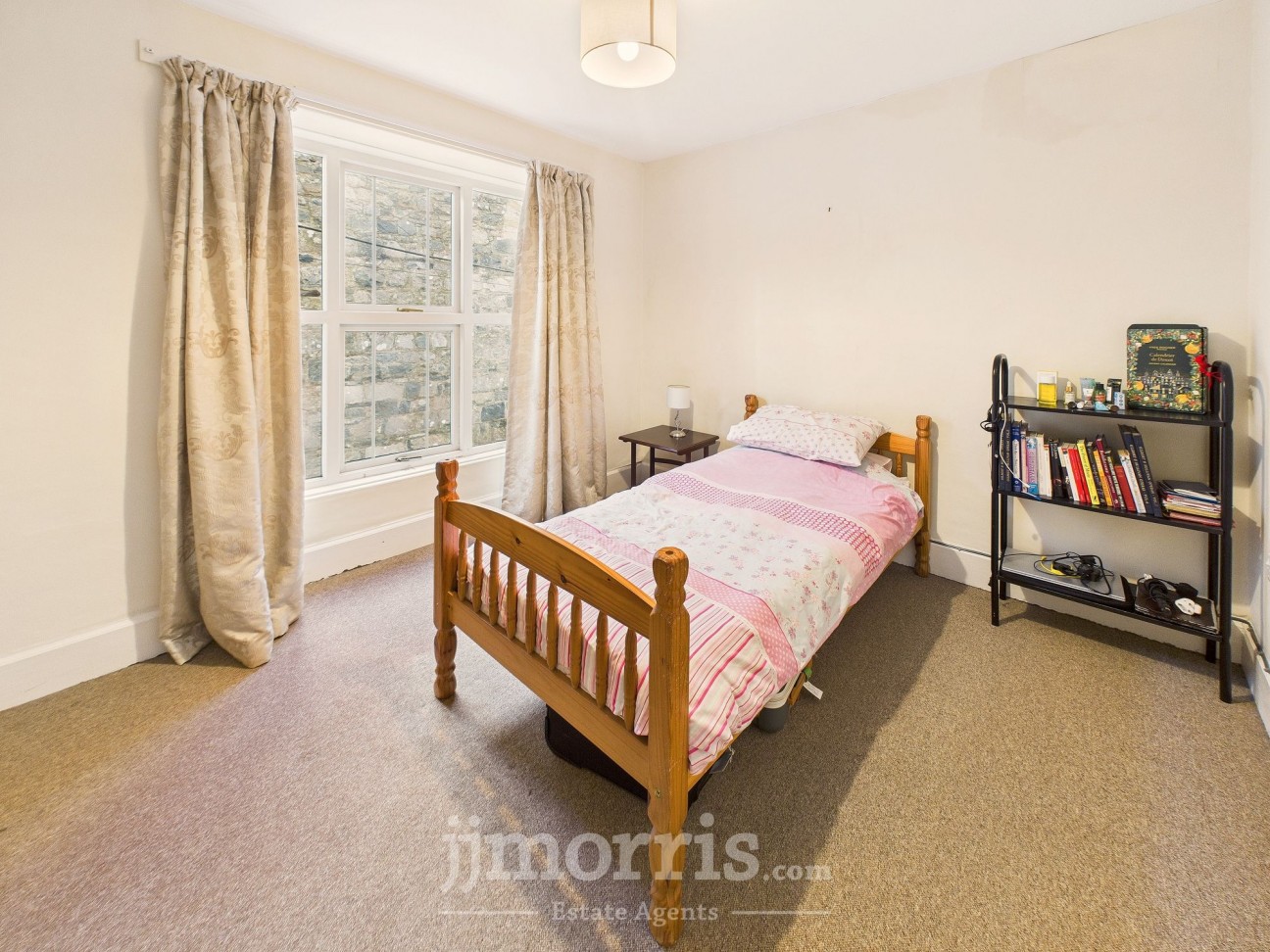 Upper West Street, Newport, SA42