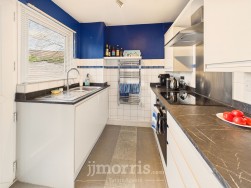 Upper West Street, Newport, SA42