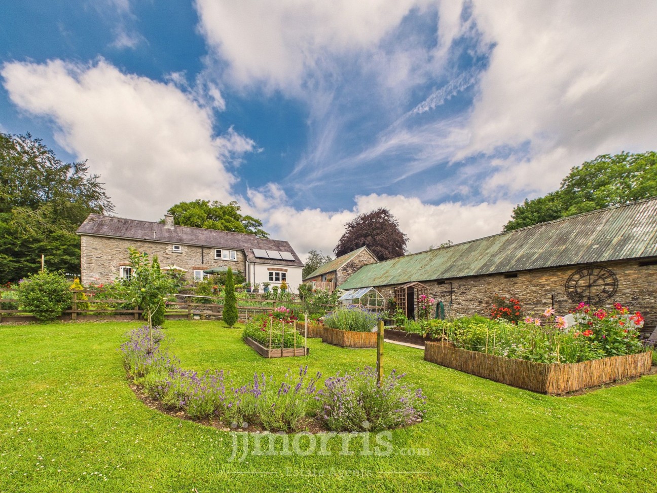 Llanfyrnach, SA35
