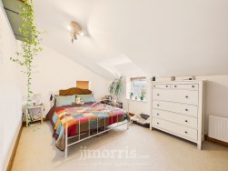 1A Feidr Eglwys, Newport, SA42