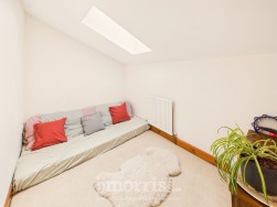 1A Feidr Eglwys, Newport, SA42