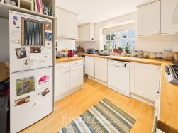 1A Feidr Eglwys, Newport, SA42