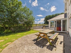 Ffostrasol, Llandysul, SA44