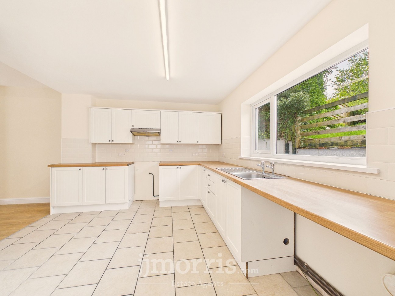 Hottipass Street, Fishguard, SA65