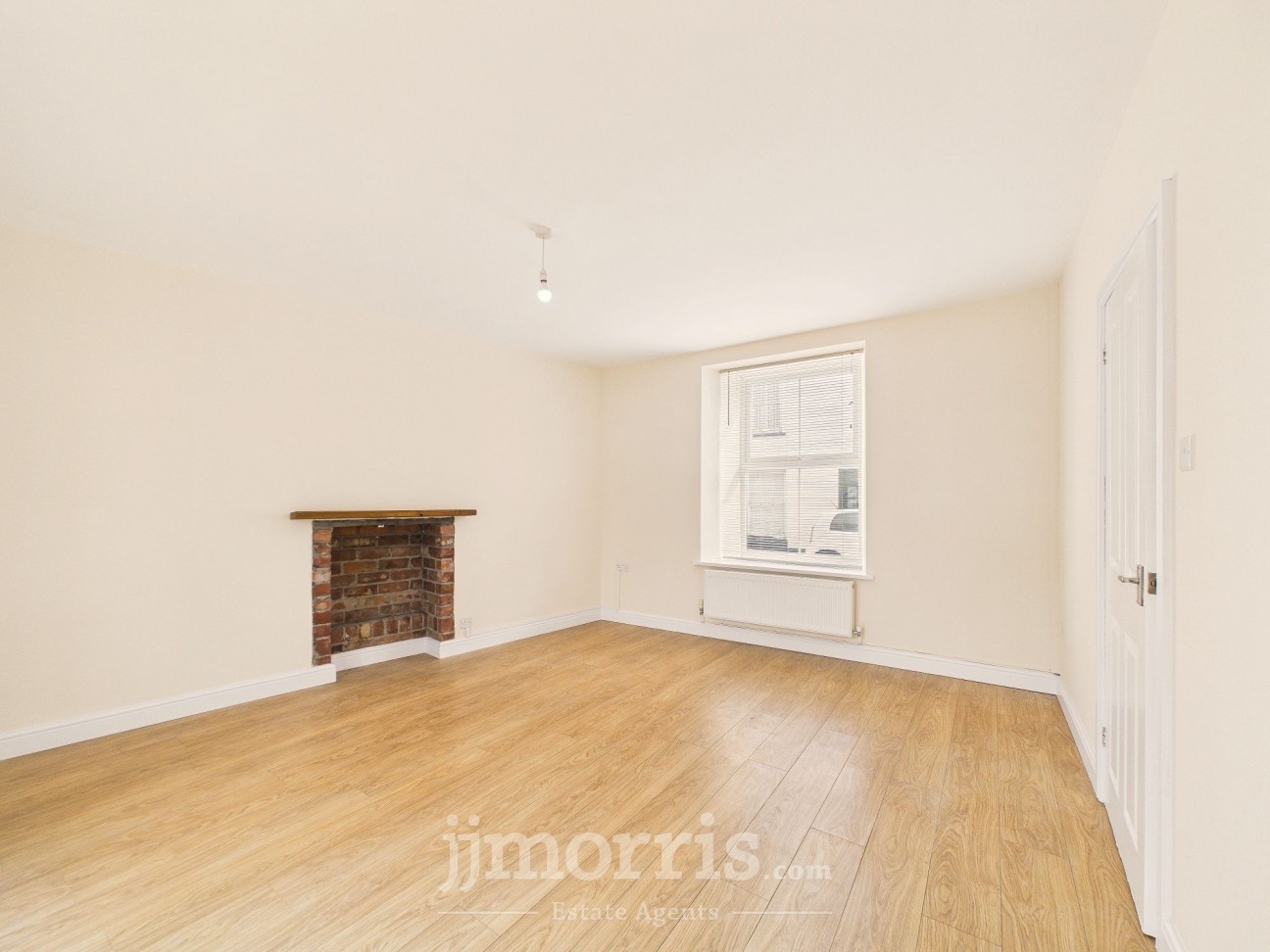 Hottipass Street, Fishguard, SA65