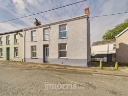 Hottipass Street, Fishguard, SA65