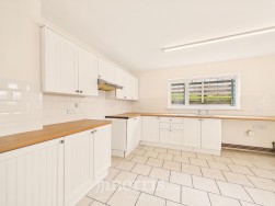 Hottipass Street, Fishguard, SA65