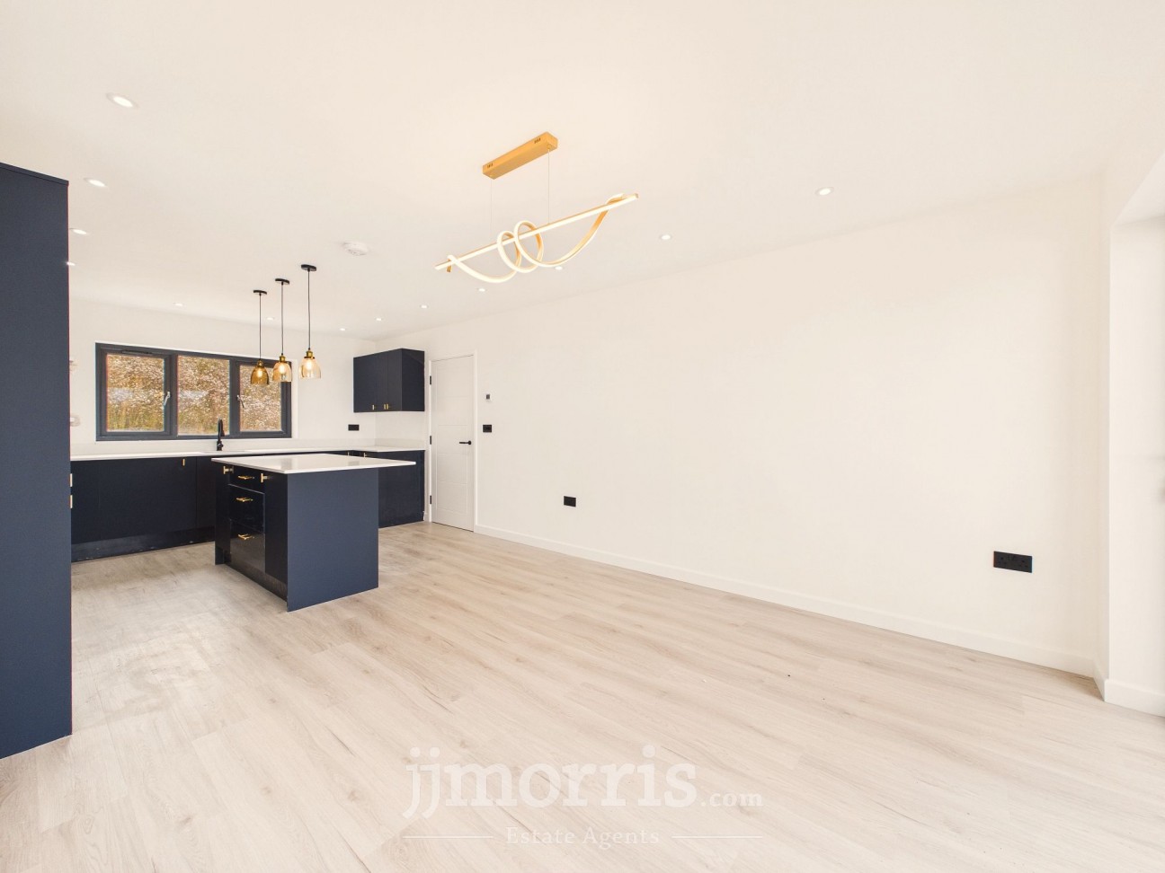 Dolphin Court, New Quay, SA45