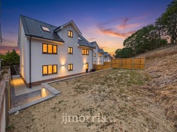 Dolphin Court, New Quay, SA45