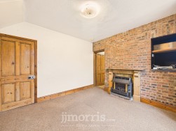 North Road, Cardigan, SA43