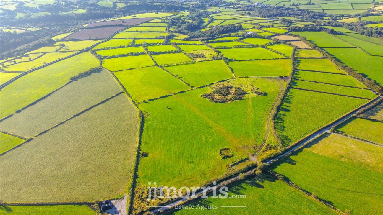 Brafle Farm, Pentre-Cwrt, SA44