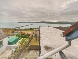 Harbour Village, Goodwick, SA64