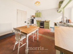 Harbour Village, Goodwick, SA64