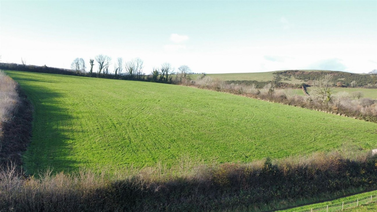 Llangain, Carmarthen, SA33