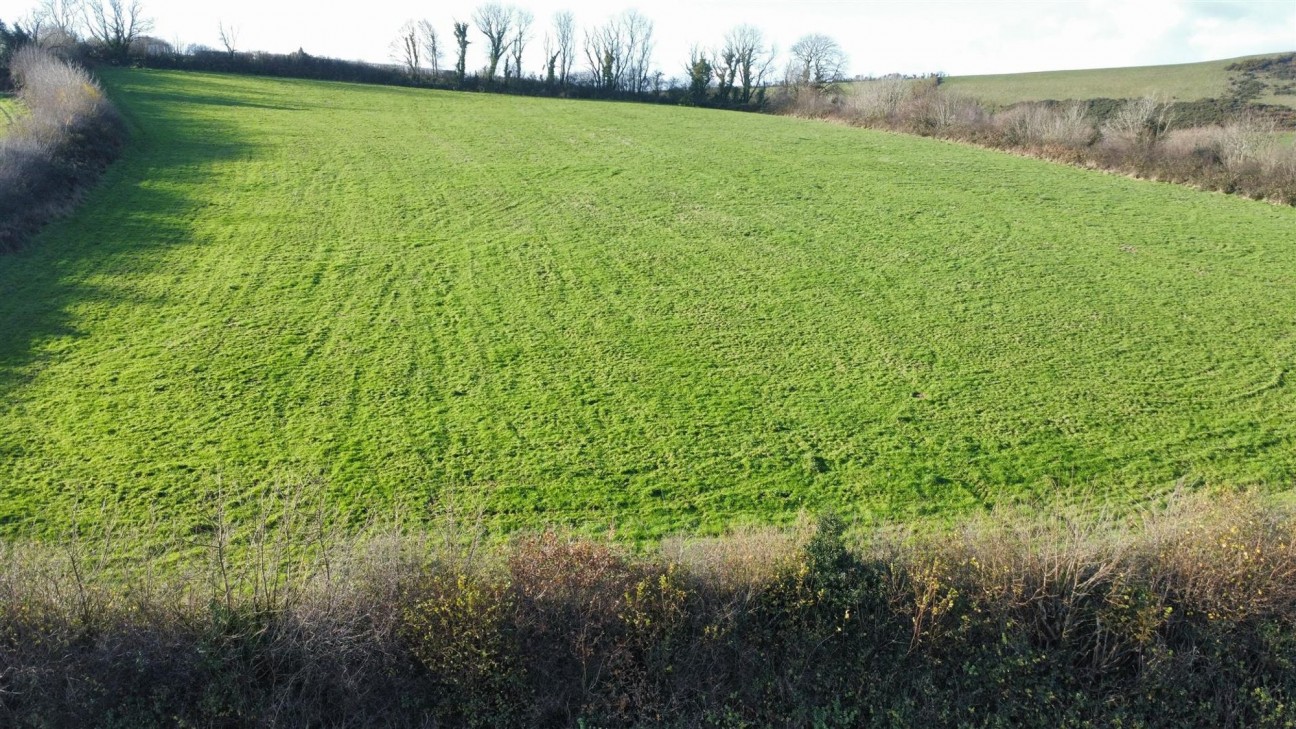 Llangain, Carmarthen, SA33