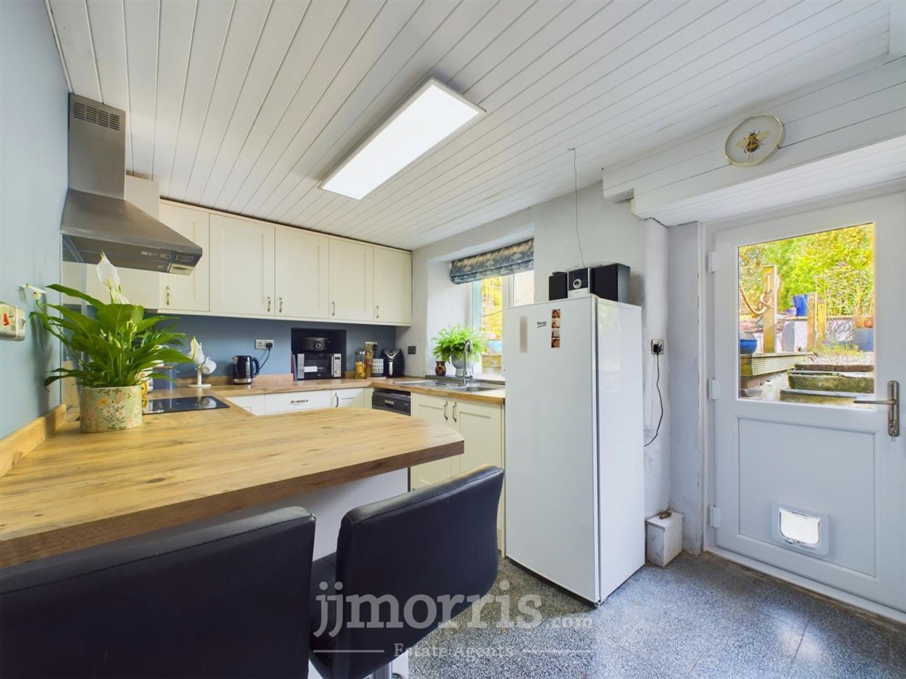 High Street, Fishguard, SA65