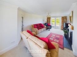 Lon Yr Ysgol, Blaenporth, SA43