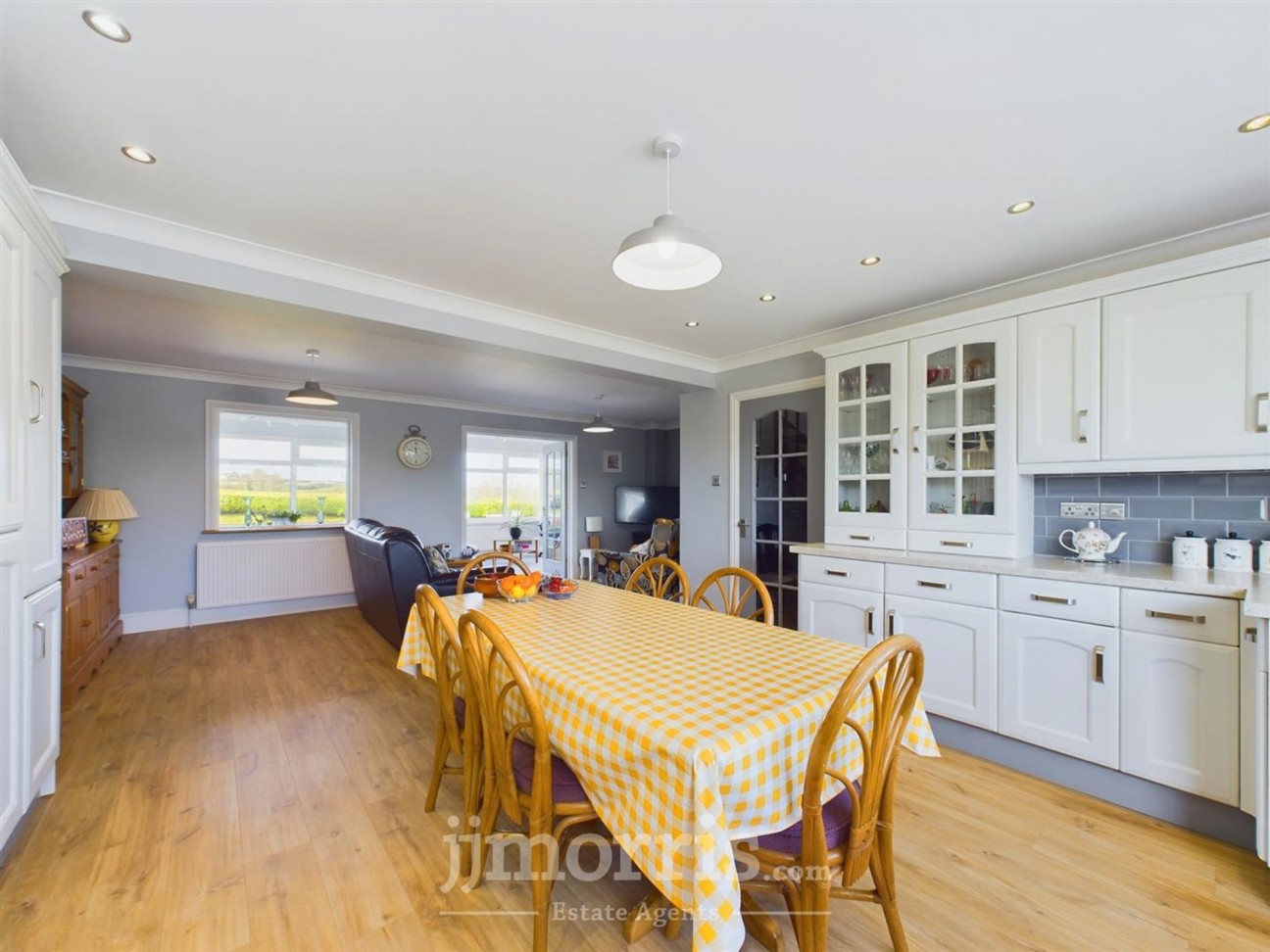 Lon Yr Ysgol, Blaenporth, SA43