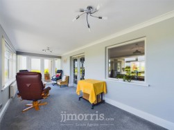 Lon Yr Ysgol, Blaenporth, SA43