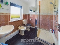 Lon Yr Ysgol, Blaenporth, SA43