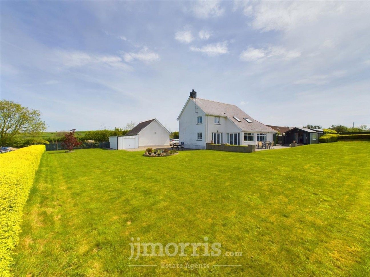 Lon Yr Ysgol, Blaenporth, SA43