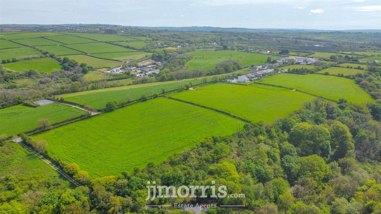 Lon Yr Ysgol, Blaenporth, SA43