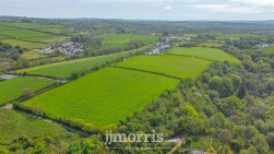Lon Yr Ysgol, Blaenporth, SA43