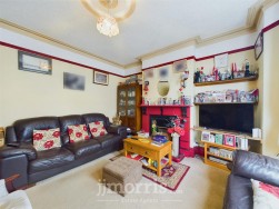 Aberystwyth Road, Cardigan, SA43