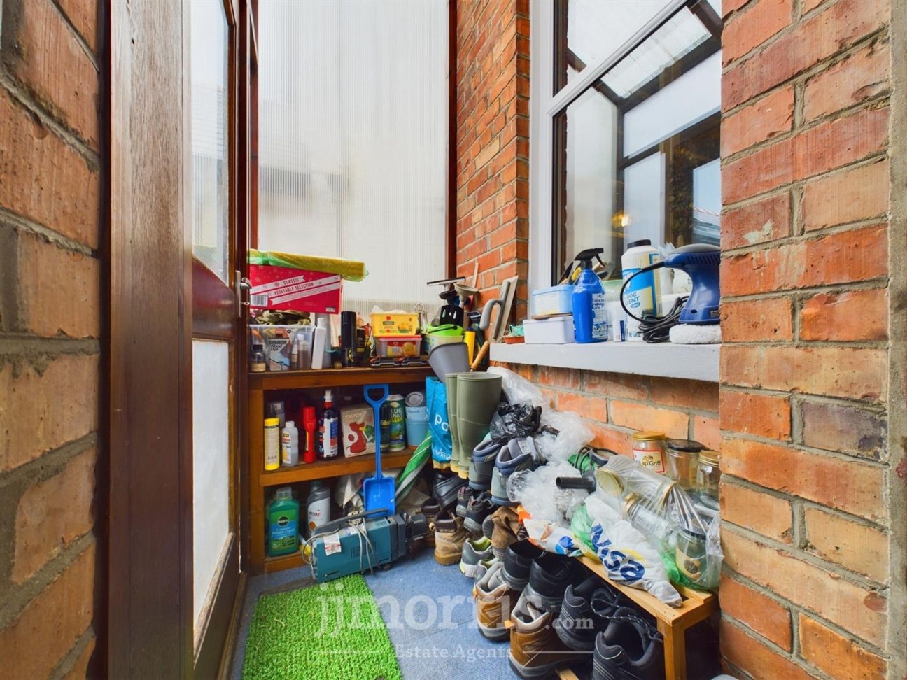 Aberystwyth Road, Cardigan, SA43