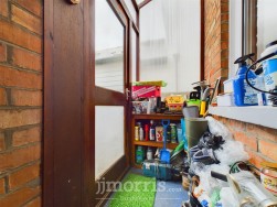 Aberystwyth Road, Cardigan, SA43