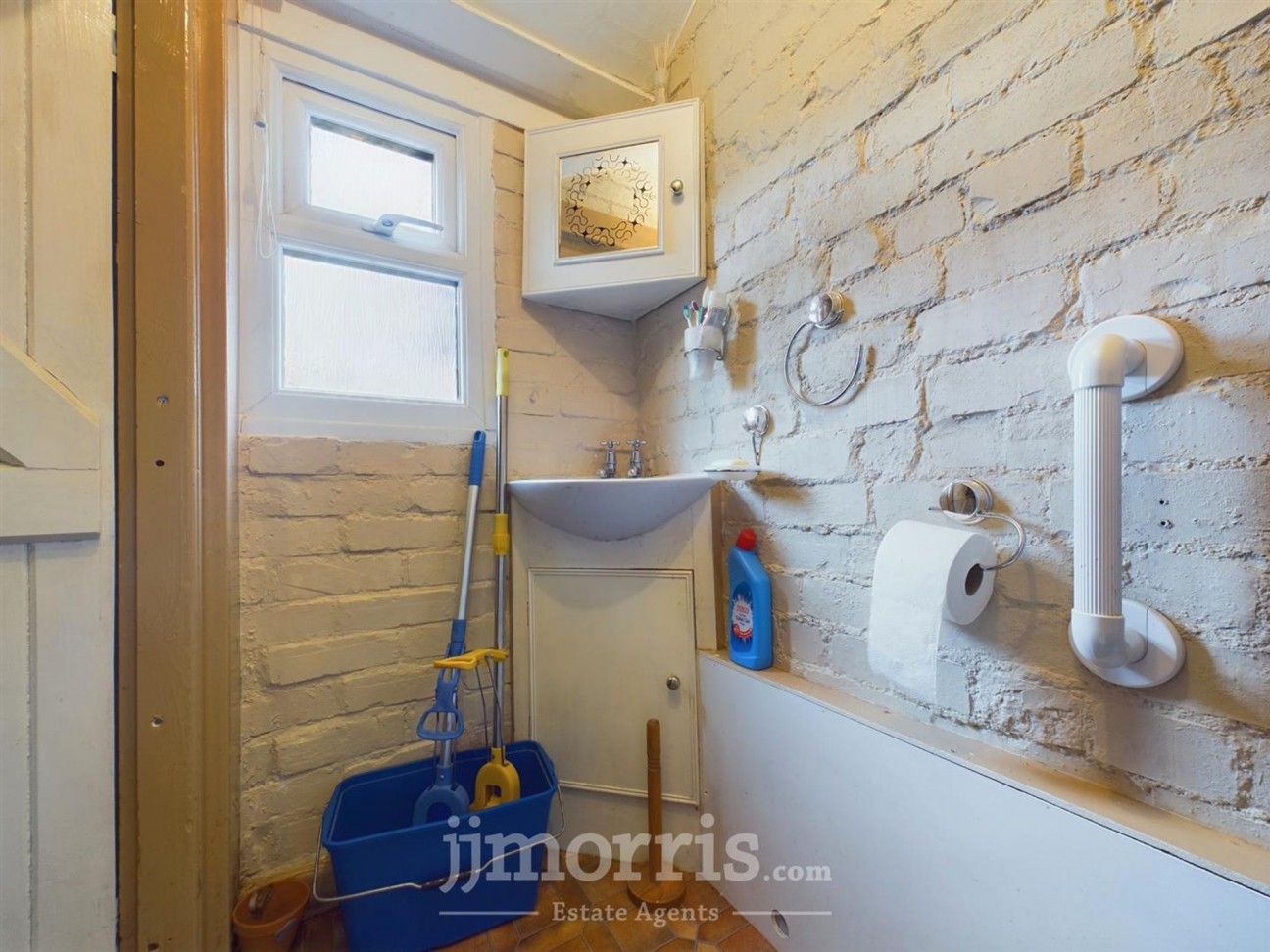 Aberystwyth Road, Cardigan, SA43