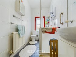 Aberystwyth Road, Cardigan, SA43