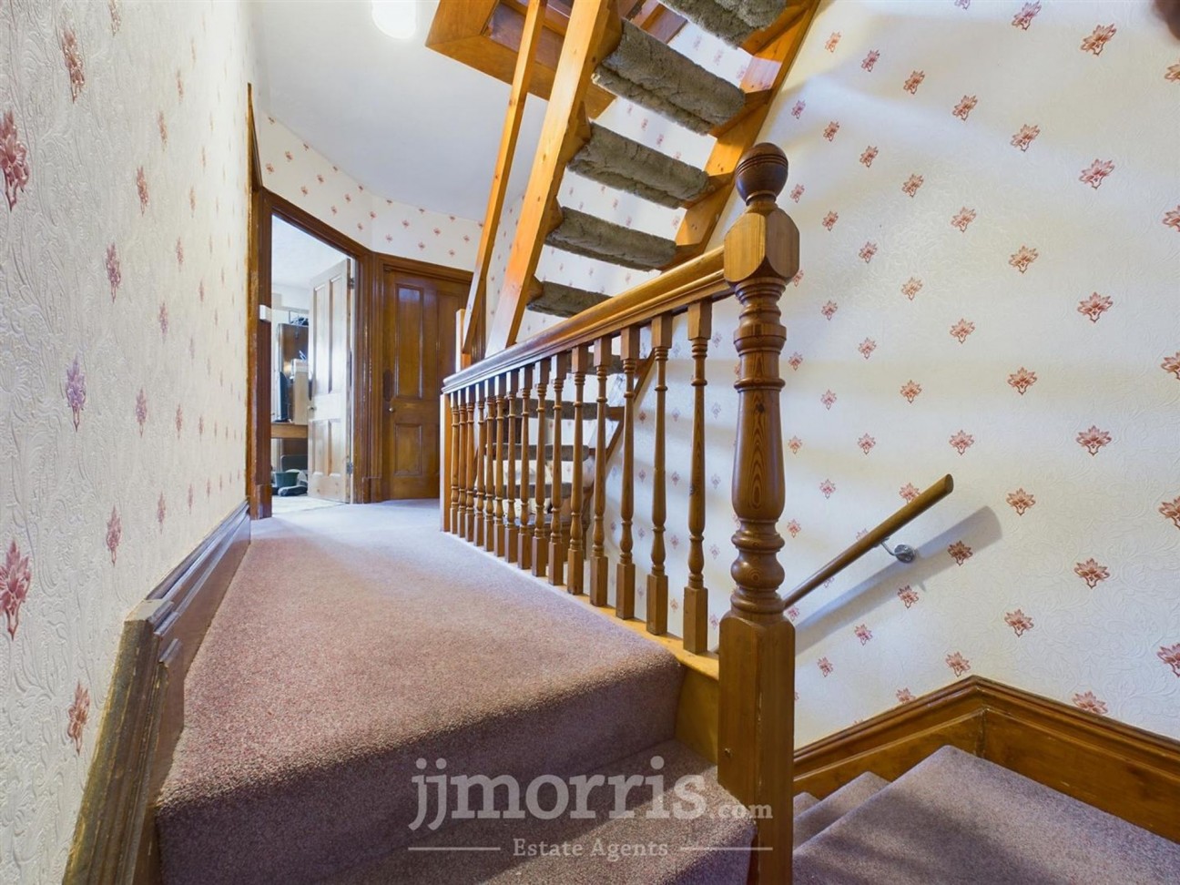 Aberystwyth Road, Cardigan, SA43