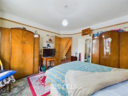 Aberystwyth Road, Cardigan, SA43