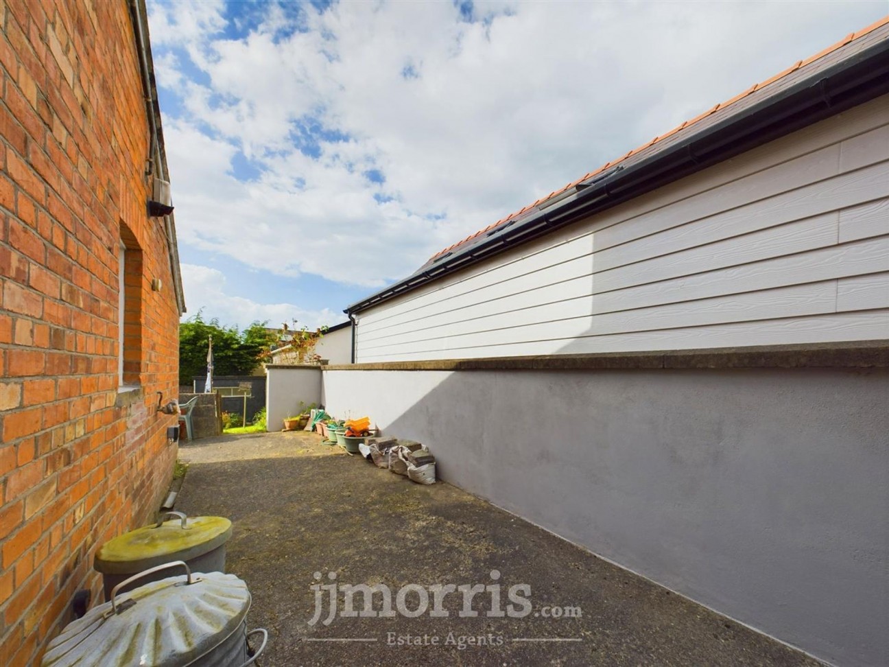 Aberystwyth Road, Cardigan, SA43