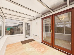 Chapelfield Gardens, Narberth, SA67