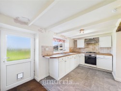 Dinas Cross, Newport, SA42