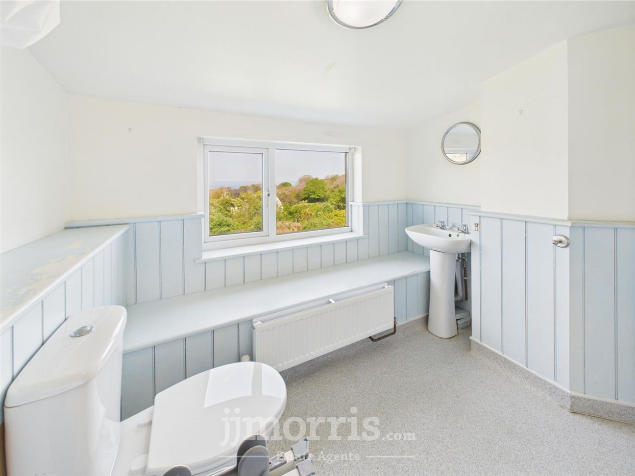 Dinas Cross, Newport, SA42