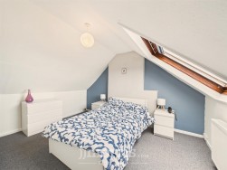 West Street, Newport, SA42