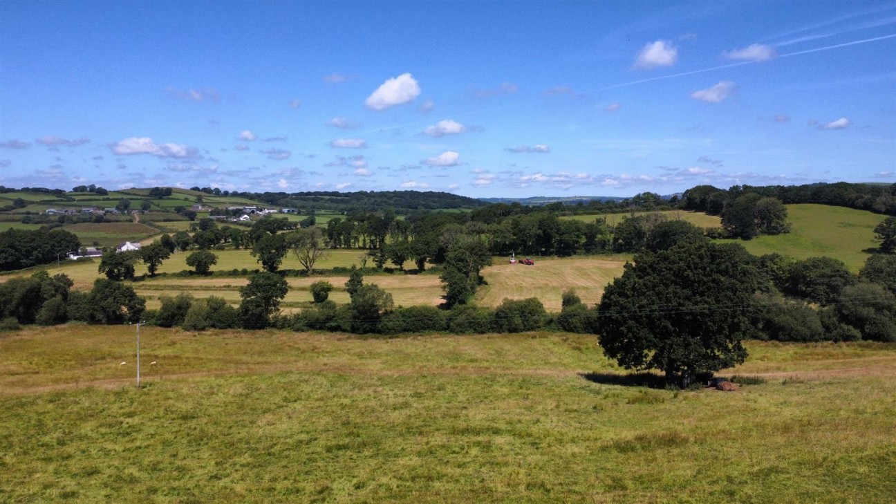 Nantycaws, Carmarthen, SA32