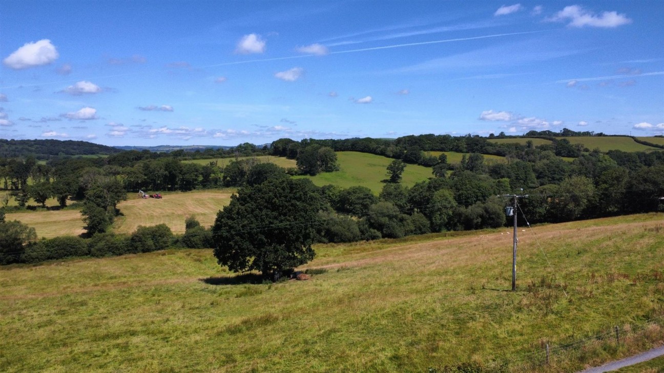 Nantycaws, Carmarthen, SA32