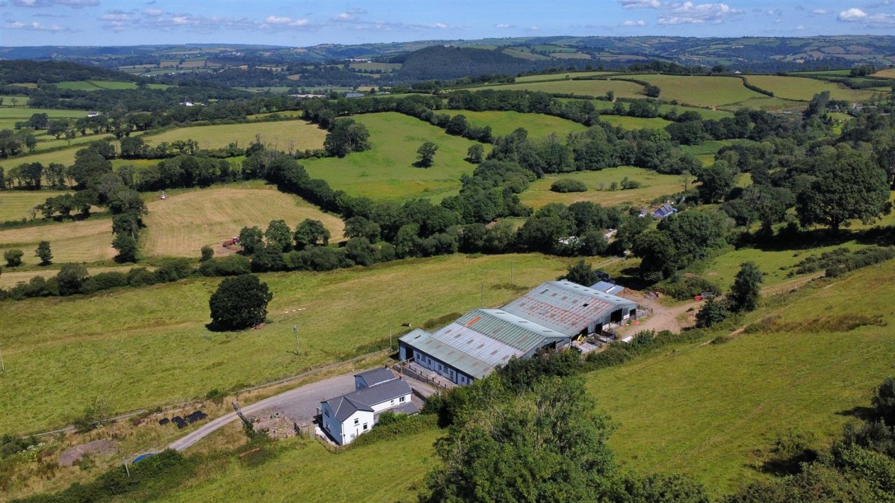 Nantycaws, Carmarthen, SA32