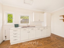 Gwbert Road, Cardigan, SA43