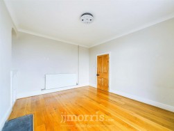 Stop And Call, Goodwick, SA64