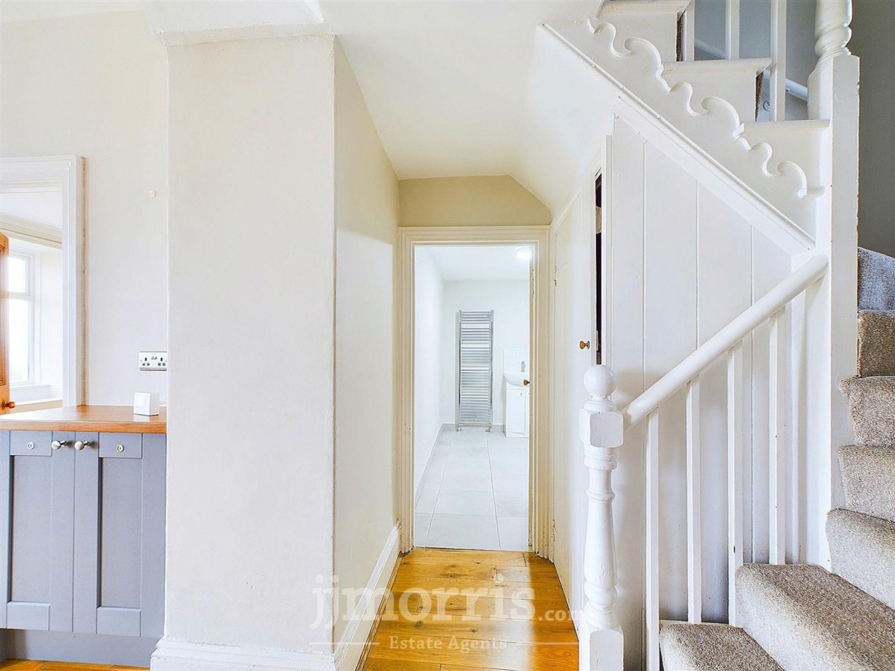 Stop And Call, Goodwick, SA64