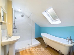 Stop And Call, Goodwick, SA64