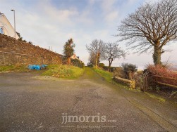 Stop And Call, Goodwick, SA64