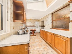 Ebenezer Street, Newcastle Emlyn, SA38