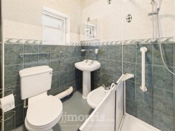 Ebenezer Street, Newcastle Emlyn, SA38