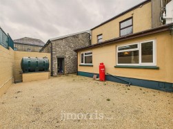 Ebenezer Street, Newcastle Emlyn, SA38